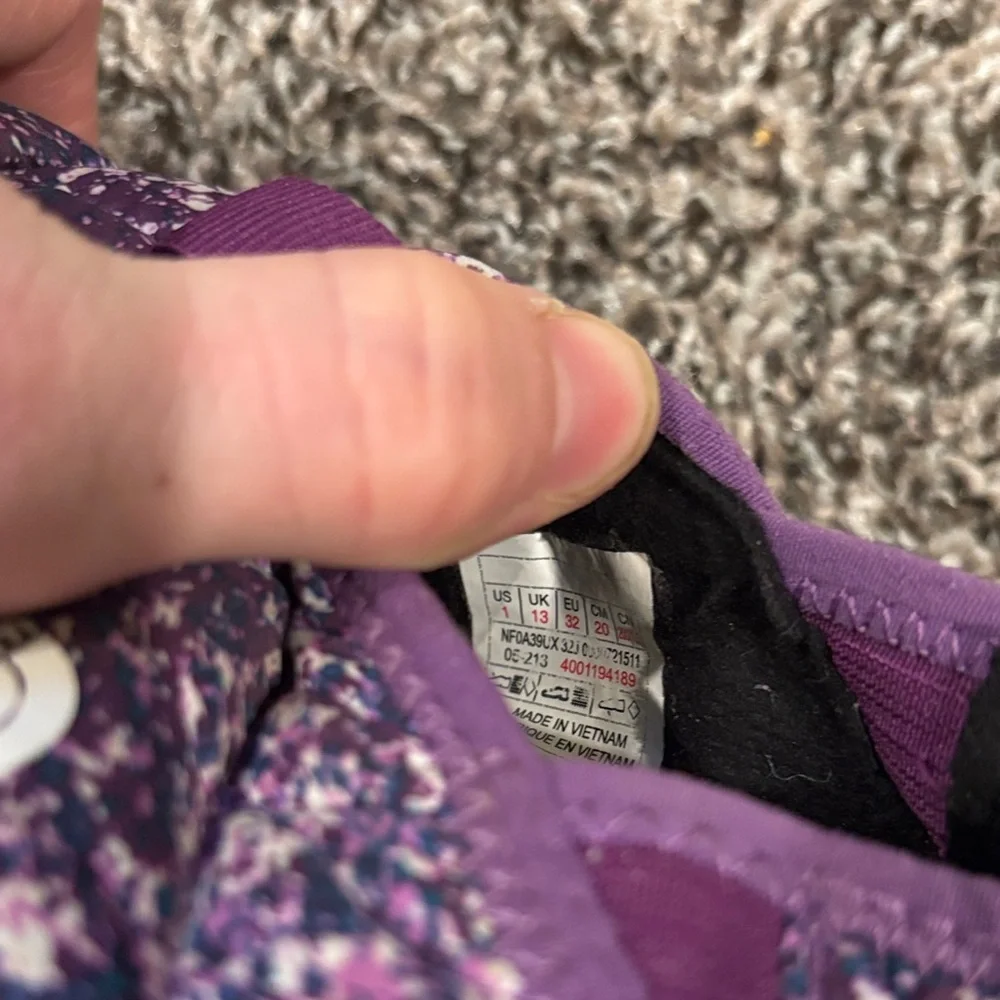 The North Face Kids Purple Patterned Slippers Size 1
